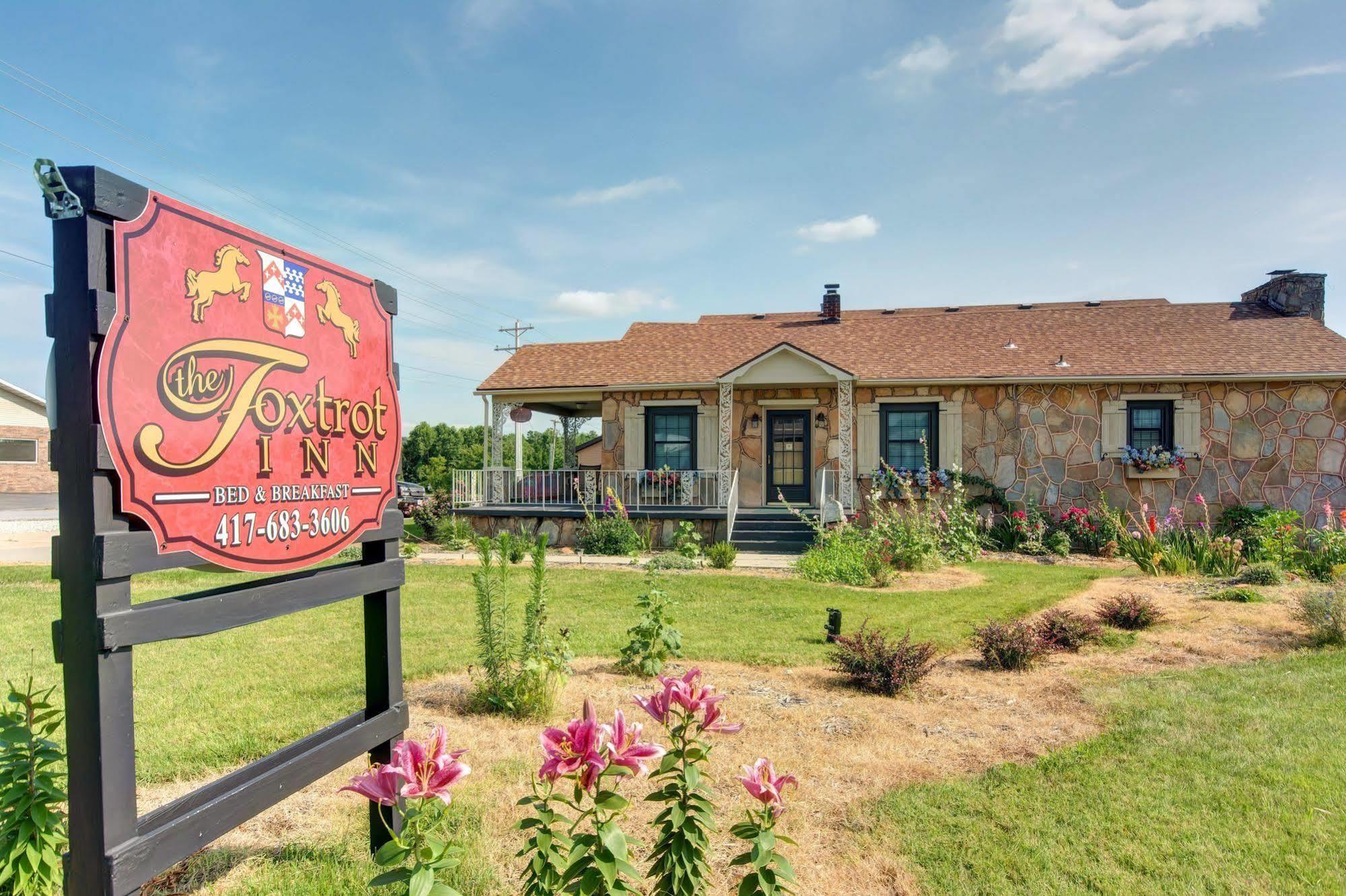 The Foxtrot Inn Ava Екстер'єр фото